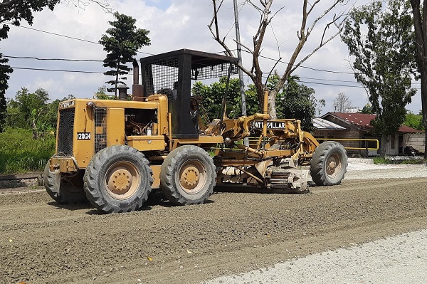 Tahap Pengerasan, PUPR Gesa Overlay Jalan Parit Indah