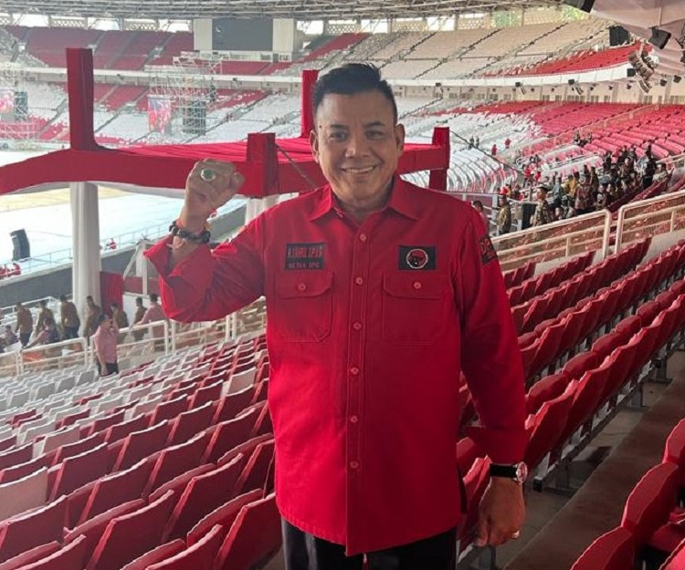 Ketua, Sekretaris dan Bendahara DPC PDI Perjuangan Siak Sudah di GBK