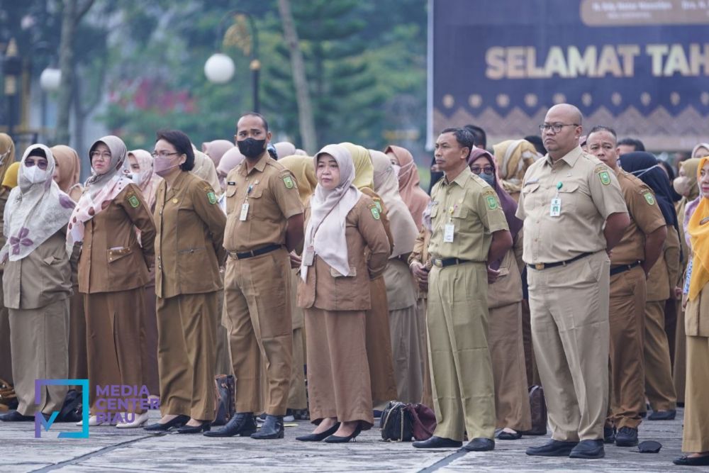Pemprov Riau Tunggu Arahan Pusat Terkait PNS Bekerja Paruh Waktu Sesuai RUU ASN