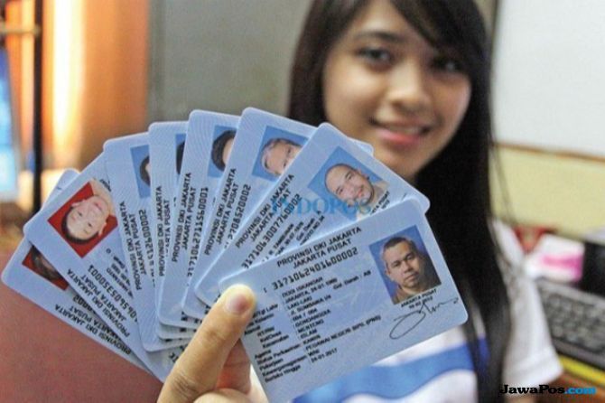 Bawaslu Riau Minta Disdukcapil Lakukan Percepatan Pencetakan E-KTP Untuk Pemilih Pemula