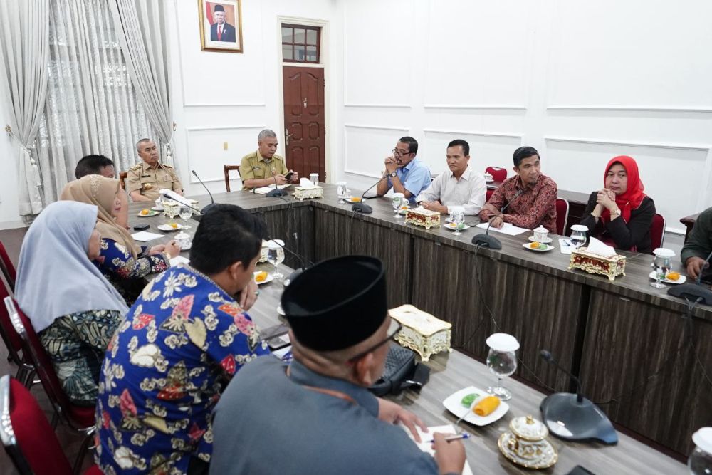 Orang Tua tak Perlu Kuatir, Pemprov Riau Bantu Siswa Kurang Mampu di Sekolah Swasta