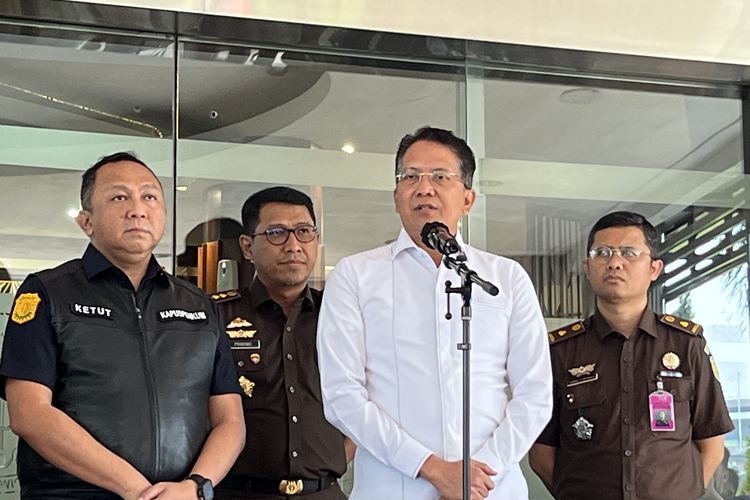 Kejaksaan Agung Selidiki Sosok S Kembalikan Uang Rp 27 Miliar Terkait Korupsi BTS 4G