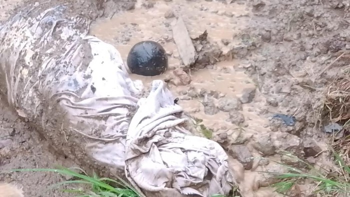 Mengerikan, Tempat Pemakaman di Padang Dihantam Longsor, Sejumlah Mayat Keluar dari Kuburan