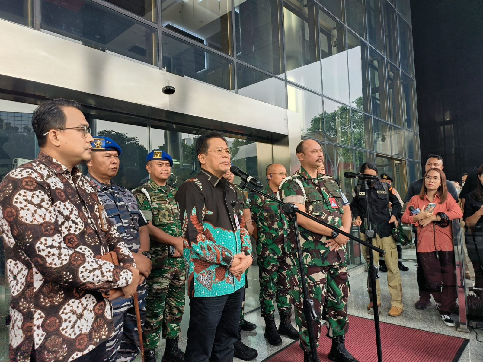 Pertama Dalam Sejarah, KPK Minta Maaf dan Akui Khilaf Tetapkan Tersangka Kepala Basarnas
