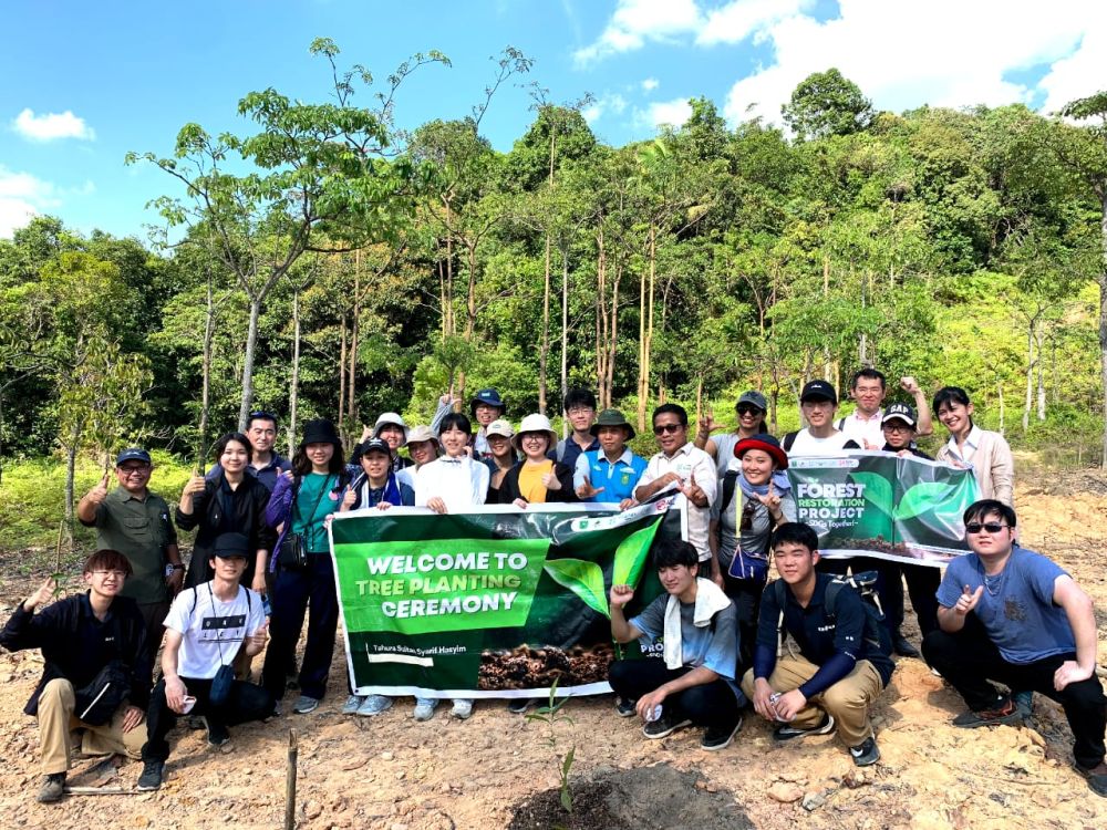 Mahasiswa Jepang Belajar Hutan ke Tahura Riau
