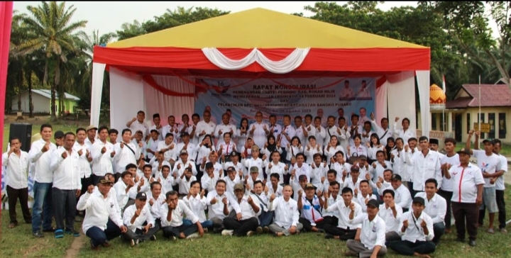 Kukuhkan DPC dan DPRt, Perindo Siap Rebut Hati Masyarakat Bangko Pusako
