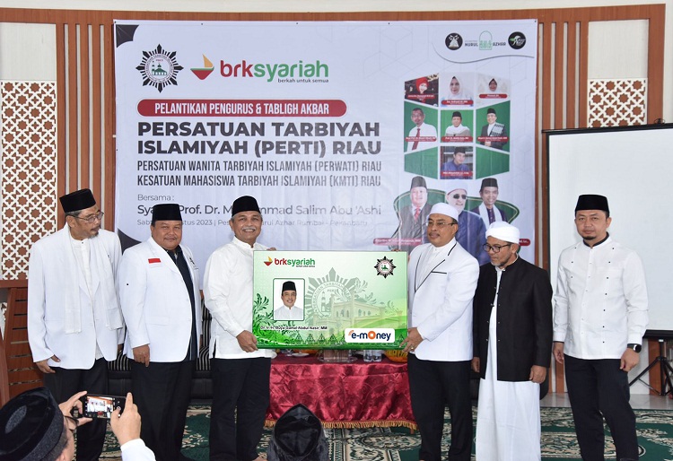 Kian Populer, e-Money BRK Syariah Jadi KTA Pengurus PERTI Riau yang Baru Dilantik