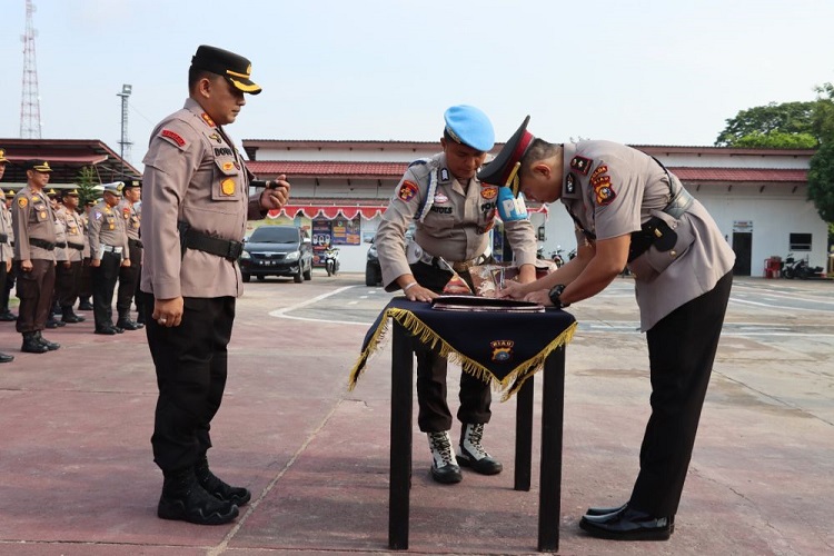 Wakapolres dan Dua Kapolsek Inhu Diganti