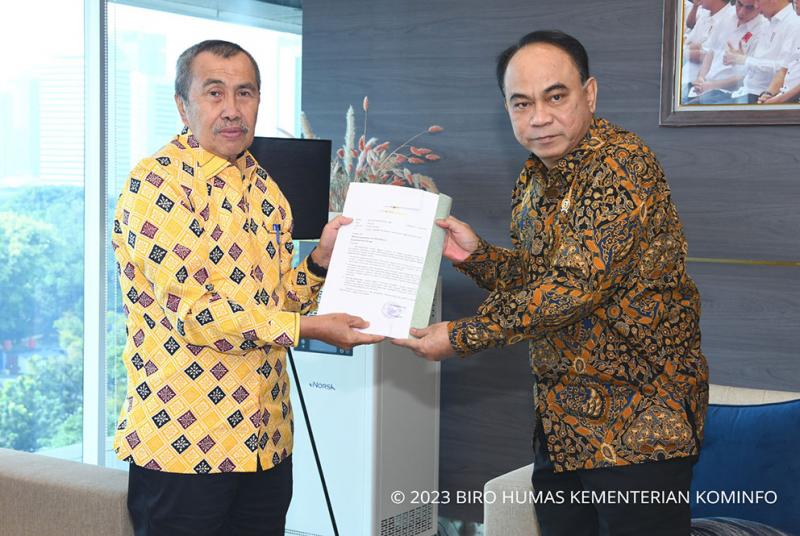 Menteri Kominfo Berkunjung ke Riau, Gubri Minta Bantuan Infrastruktur Telekomunikasi Daerah Blank Spot