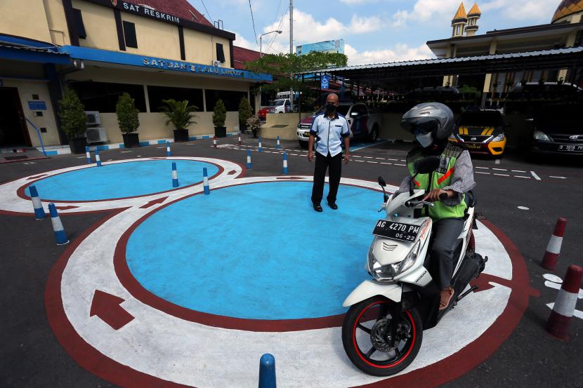 Kabar Gembira Bagi Masyarakat, Ujian SIM Angka 8 Dihapus