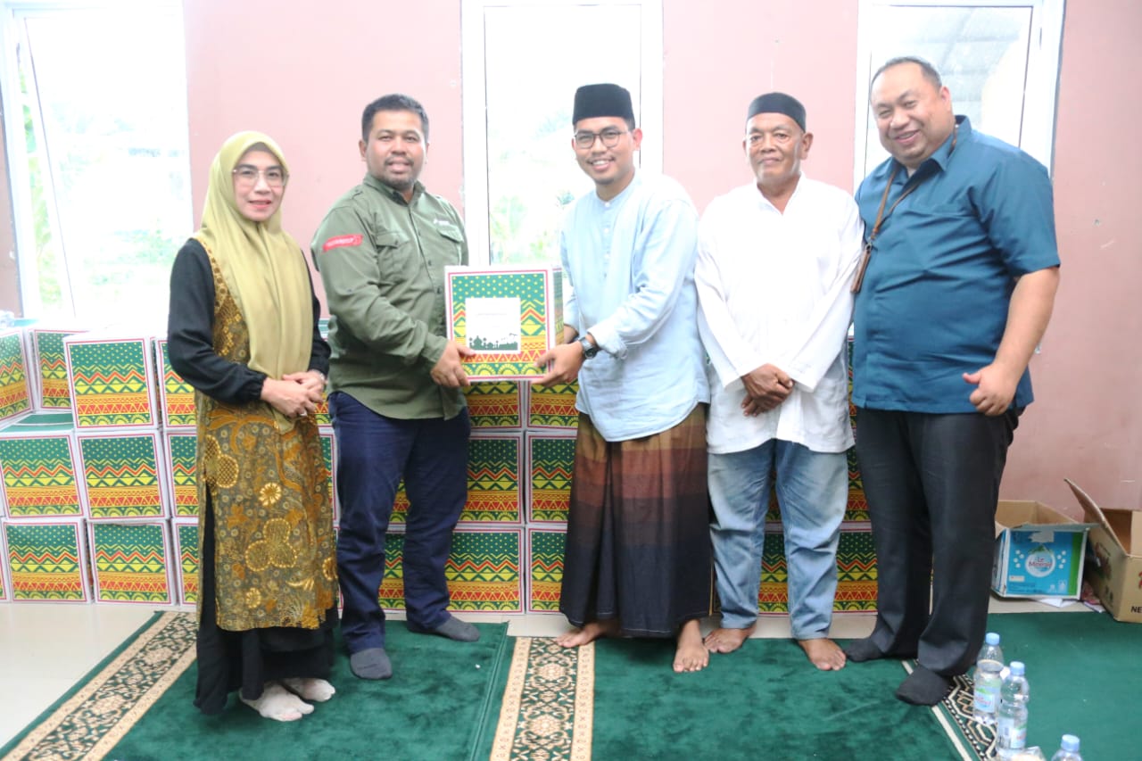 Rasa Syukur Adalah Energi, PHR Berbagi Berkah ke Pondok Pesantren
