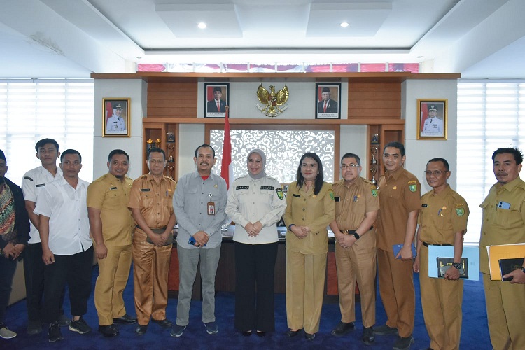 Bupati Rezita Minta OPD Lengkapi DIP Untuk Tingkatkan Layanan Informasi Publik