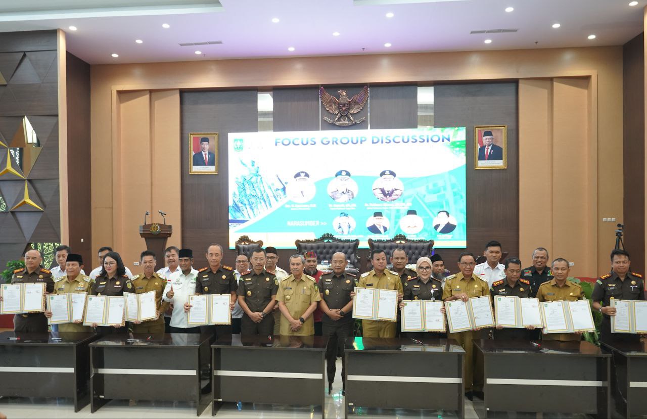 Awasi Hasil Kelapa Sawit, Bupati dan Walikota se Riau MoU Dengan Kejaksaan