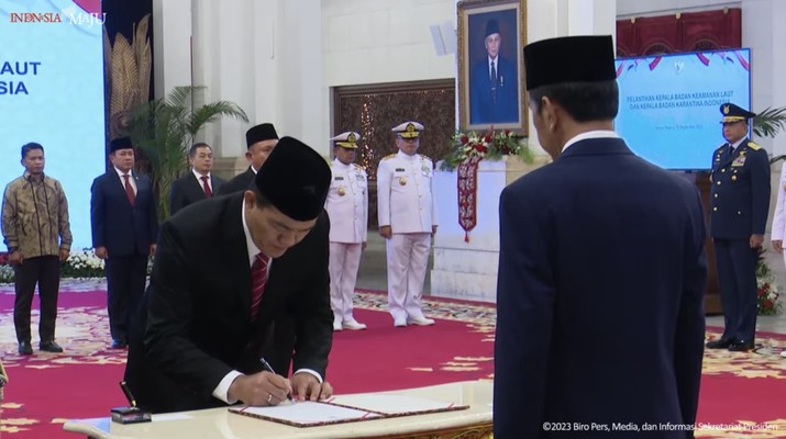 Membanggakan, Presiden Jokowi Lantik Alumni Kimia FMIPA Unri Jadi Kepala Karantina Nasional