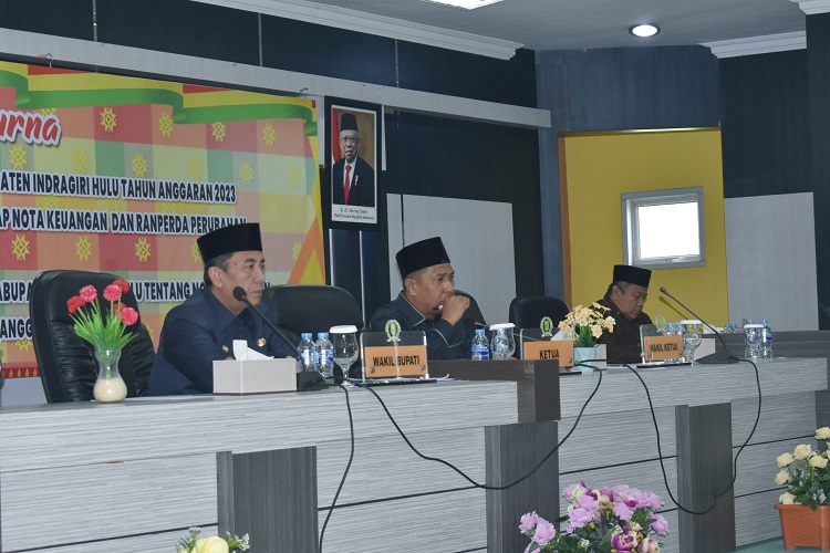 Wabup Inhu Ikuti Rapat Paripurna Ranperda APBD-P 2023