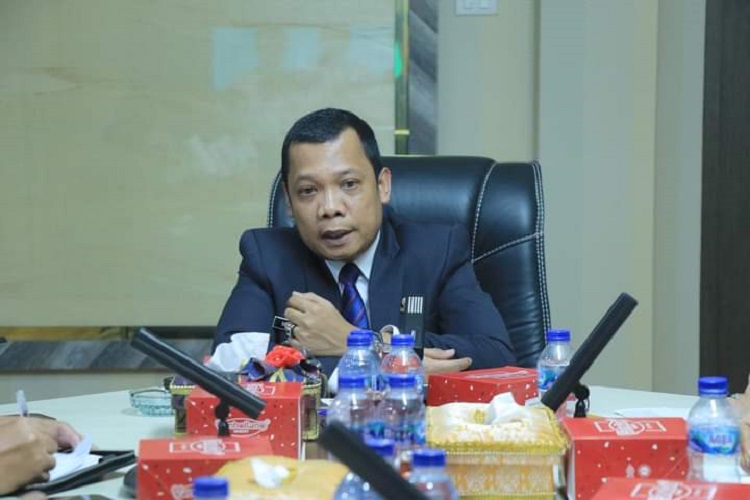 Libur Sekolah di Pekanbaru Akibat Kabut Asap Masih Pro Kontra