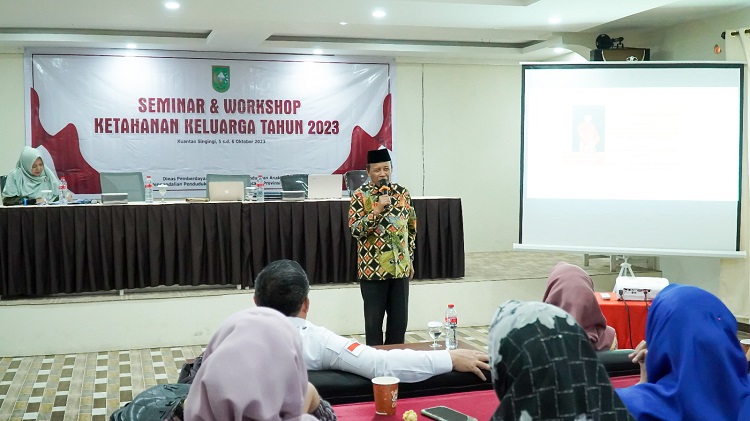 Bingung Memulai Meningkatkan Ketahanan Keluarga? Simak Ulasan Dr. H. Chaidir