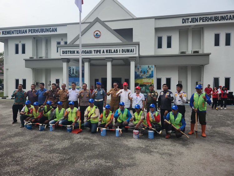 Program Padat Karya Ir. Effendi Sianipar Terbukti Serap Tenaga Kerja dan Bantu Ekonomi Masyarakat Dumai