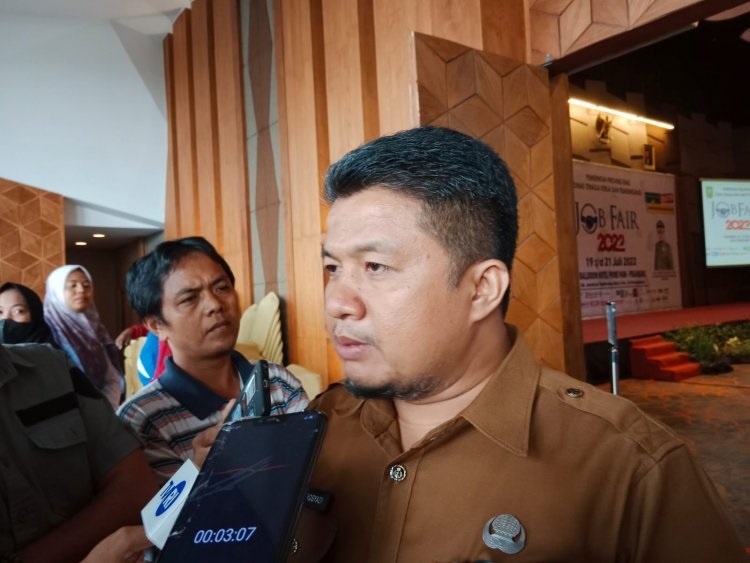 16 Peserta Lulus Magang di Jepang, Kadisnaker Minta Jaga Nama Baik Gubernur Riau