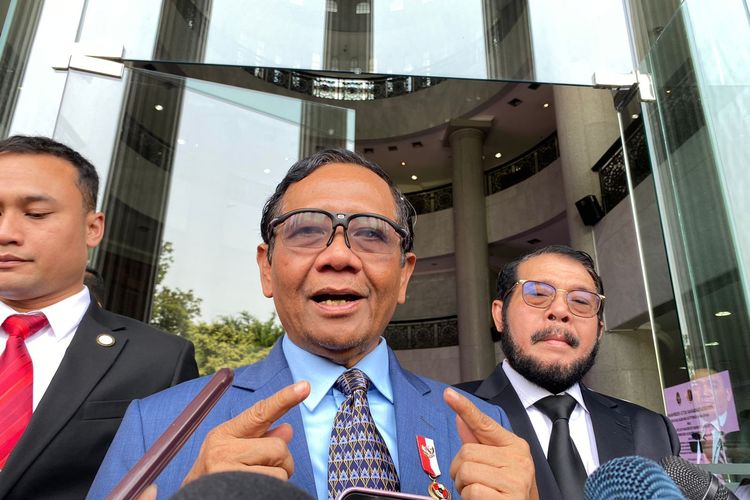 Menko Polhukam: Mentan Syahrul Yasin Limpo Sudah Tersangka, Jika Tidak Pulang Bisa DPO