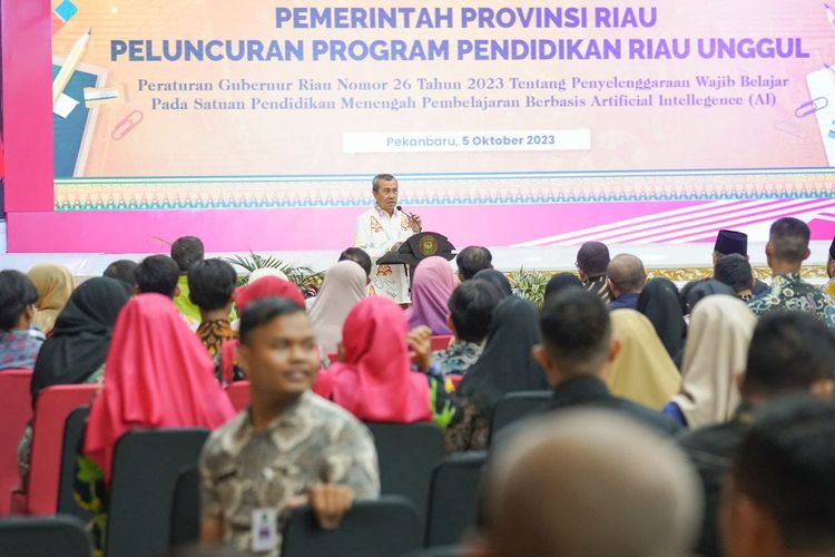 Pemprov Riau Resmi Luncurkan Wajib Belajar 12 Tahun Berbasis Artificial Intellegence