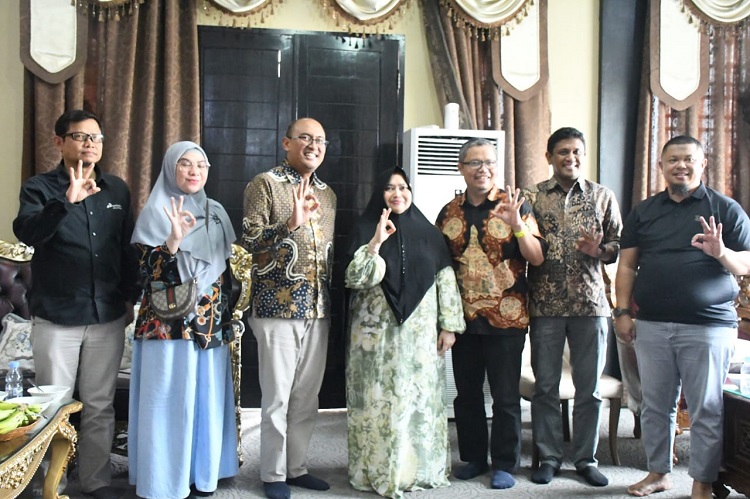Bupati Kasmarni Usulkan PT. PHR Beri Kesempatan Naker Lokal untuk Bergabung