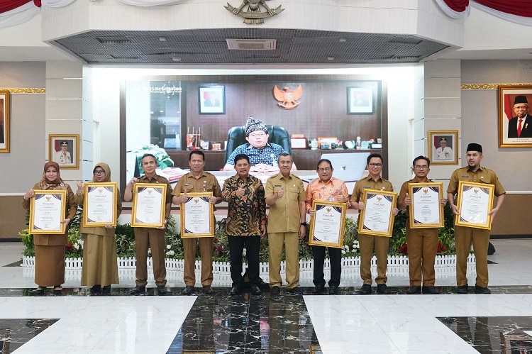 Riau Capai UHC, Begini Pesan Syamsuar Untuk Rohil dan Rohul