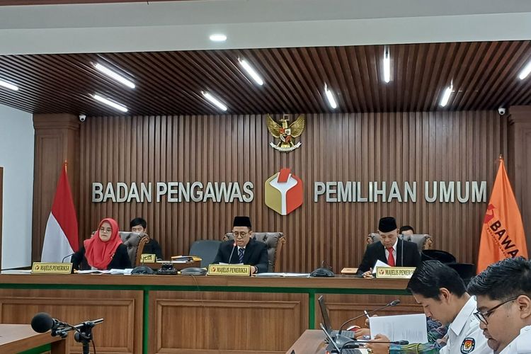 Bawaslu RI Tegur Pimpinan KPU yang Absen Sidang Aturan Caleg Perempuan Tak Sesuai UU