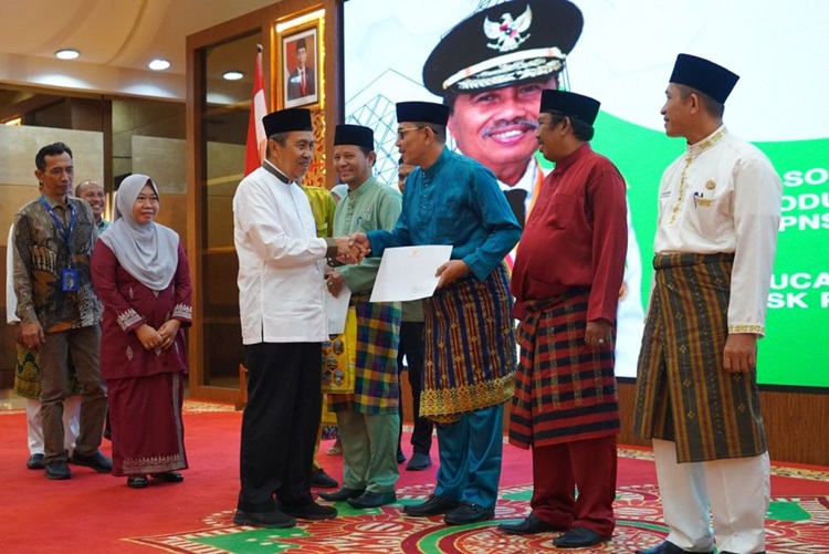 65 Pegawai Pensiun, Syamsuar: Tak Perlu Risau