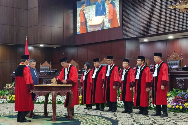 Eks Ketua MK Anwar Usman Ajukan Keberatan Suhartoyo Jadi Ketua MK