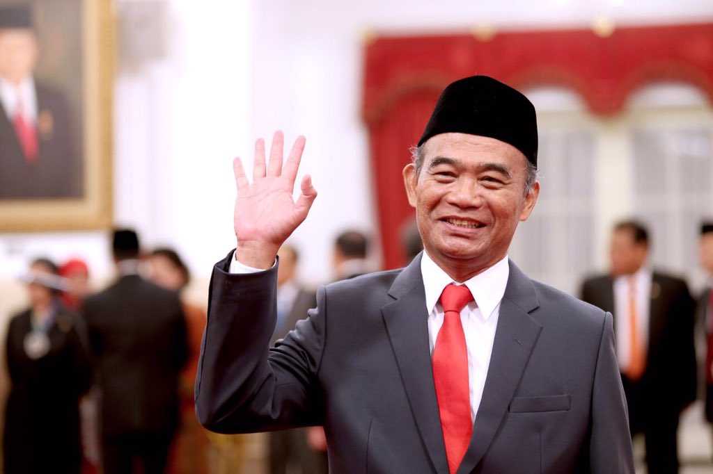 Menko PMK Muhadjir Effendy Akui Berita Hoaks Lebih Banyak Dibaca Orang Tua
