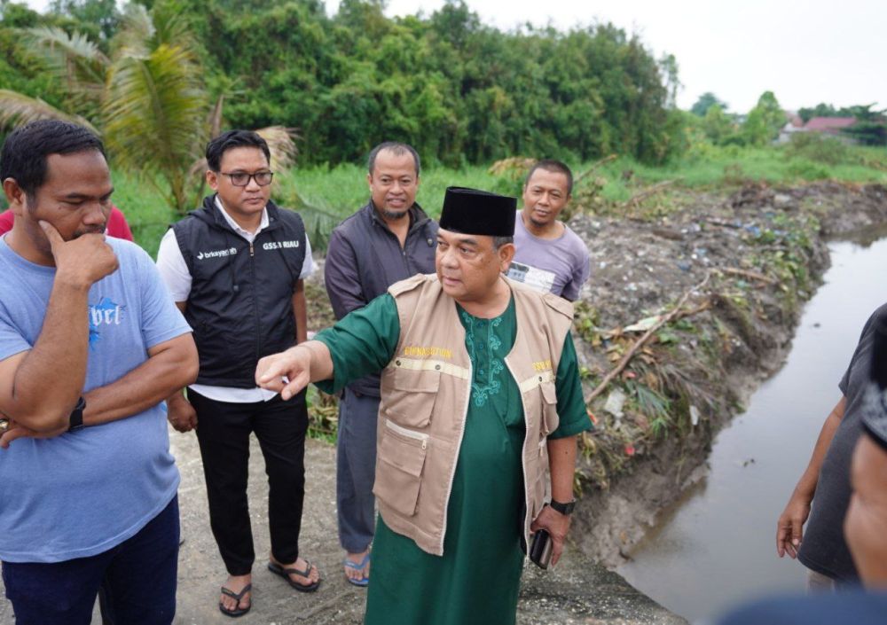 Sejumlah Daerah Dilanda Banjir, Gubernur Riau Minta Jajarannya Gerak Cepat Atasi Banjir