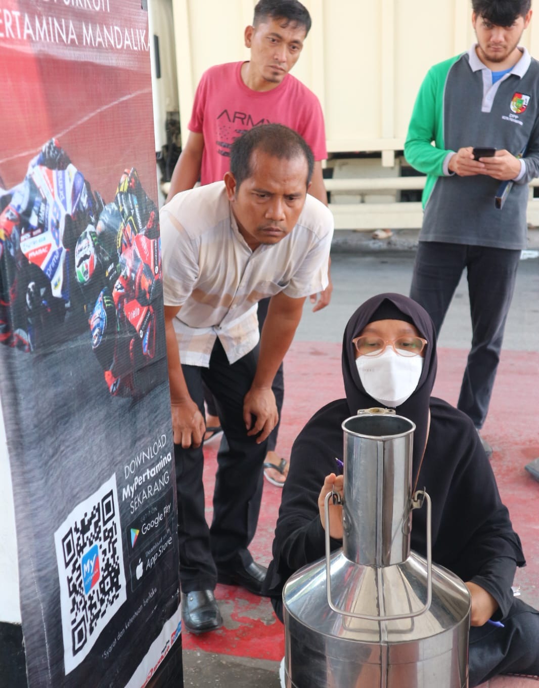 Hadapi Natal dan Tahun Baru, Disperindag Pekanbaru Cek Takaran BBM di Sejumlah SPBU
