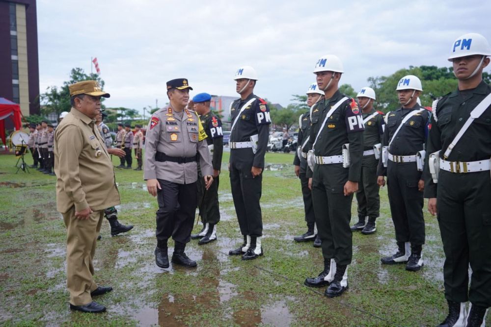 Dihadiri Gubernur, Polda Riau Gelar Pasukan Operasi Lilin Lancang Kuning