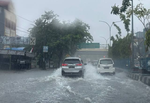 BMKG: Hari ini, Riau Berpotensi Hujan Lebat dan Angin Kencang