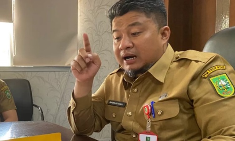 UMK se Riau Sudah Diteken Gubri, Kadisnaker: Wajib Dijalankan, Sanksinya Pidana