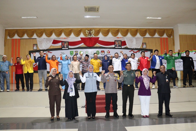 Bupati Rezita, Bawaslu, KPU dan 18 Parpol Inhu Deklarasi Pemilu Damai 2024