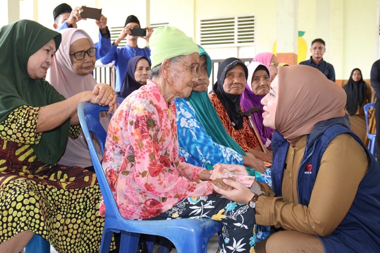 Irama Desa, Bupati Rezita Kunjungi Kecamatan Rengat