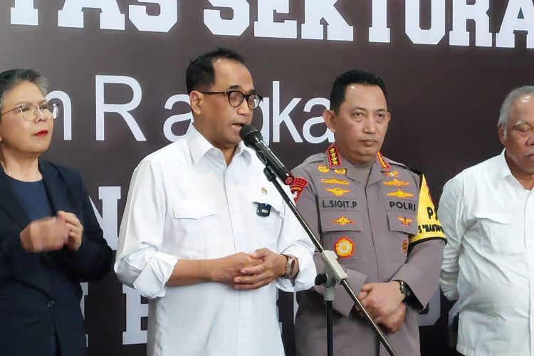 Kemenhub Prediksi 107 Juta Orang Mudik Saat Natal dan Tahun Baru, Puncaknya H-2 Natal