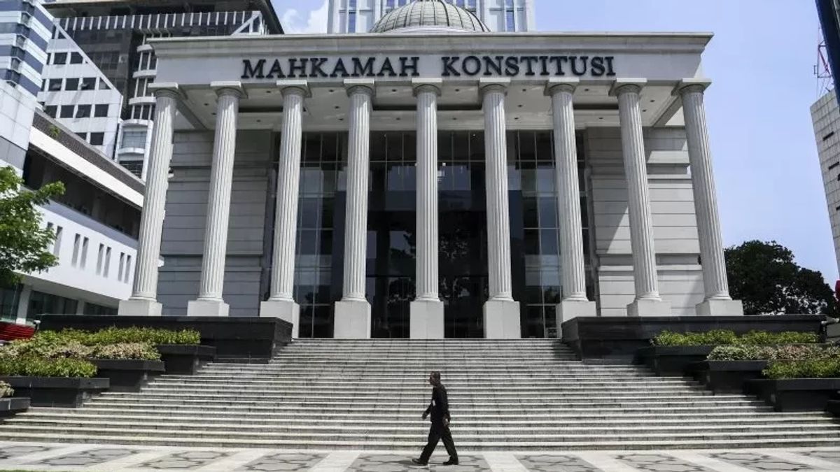 DPR RI Diam-diam Revisi UU MK, Padahal Tak Masuk Prolegnas