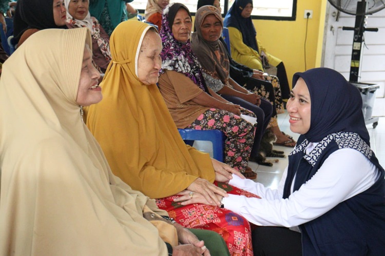 Bupati Rezita Silahturahmi Dengan Warga 5 Desa dan 1 Kelurahan di Kelayang