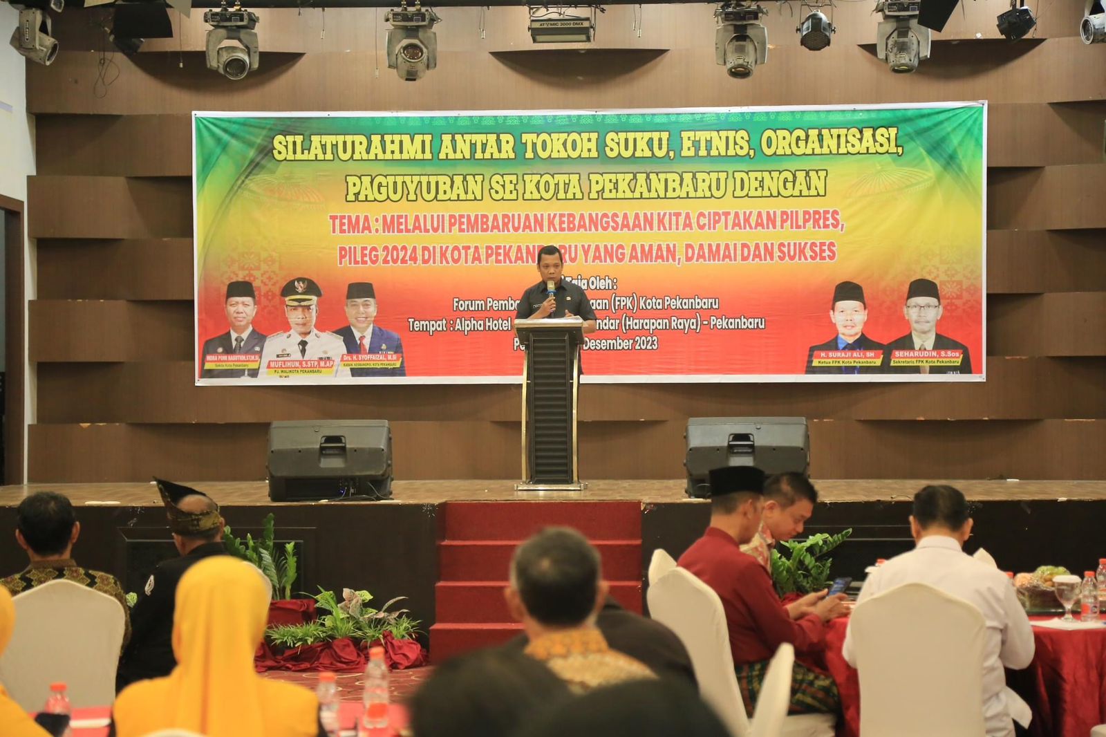 Digelar oleh FPK, Pj Wali Kota Pekanbaru Apresiasi Silaturahmi Bersama Tokoh Etnis dan Suku