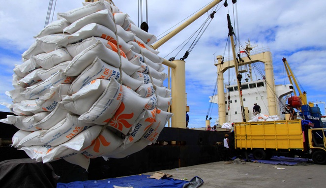 Pemerintah Percepat Impor Beras 600 Ribu Ton Awal Tahun Ini