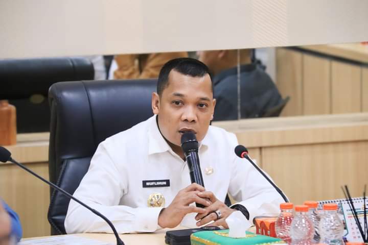 Pj Walikota Pekanbaru Ingatkan Operator Sampah Patuhi Kontrak Kerjasama