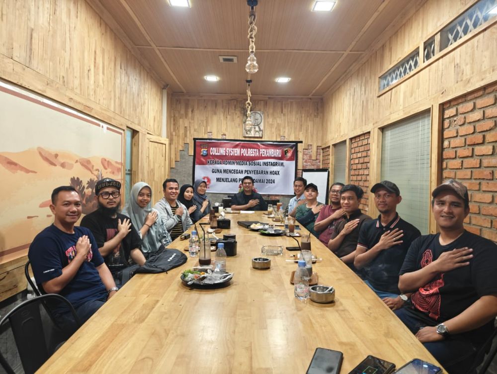 Polisi dan Admin Media Sosial di Pekanbaru Sepakat Cegah Hoax Jelang Pemilu 2024