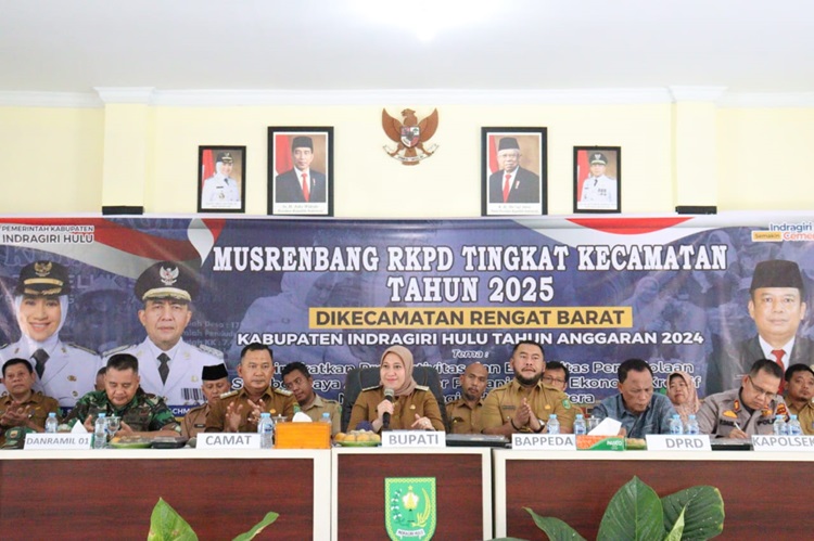 Bupati Rezita Buka Musrenbang RKPD Tahun 2025 di Kecamatan Rengat Barat