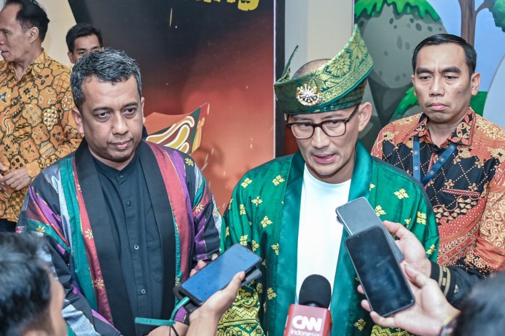 Menteri Pariwisata Sandiaga Uno Resmi Meluncurkan 127 Kalender Pariwisata Riau 2024, Berikut Daftarnya