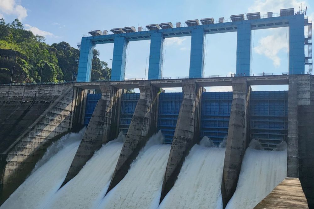 Lagi, PLTA Koto Panjang Buka Pintu Air, Masyarakat di Aliran Sungai Kampar Diminta Waspada