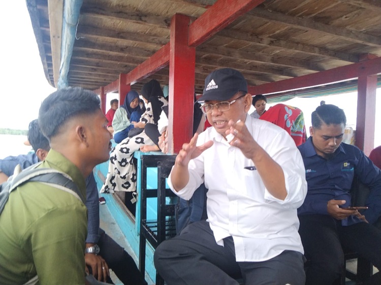 Mulyono Rayakan HUT PDI-P di Pulau Halang Muka Rohil