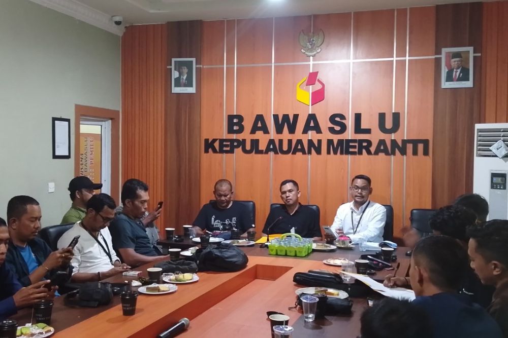 Jumlah Surat Suara Tak Sinkron, Bawaslu Meranti Rekomendasikan 28 TPS  Hitung Ulang